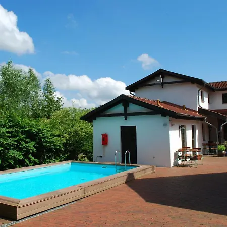 In Dargun Mit Garten