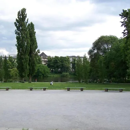 In Dargun Mit Garten 公寓 Barlin